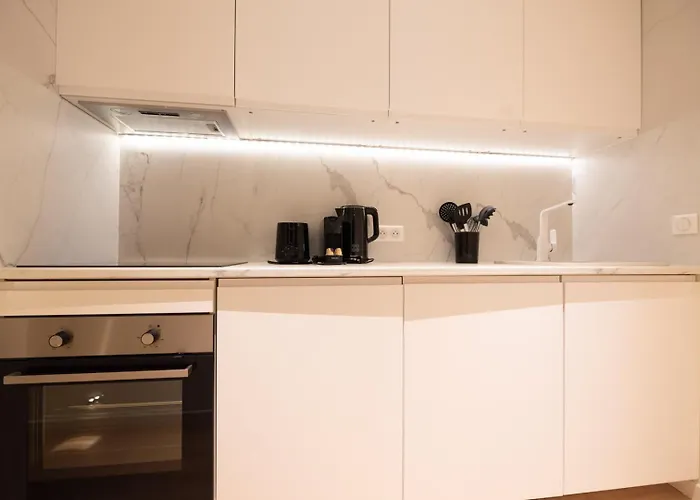 Superb Flat In Champs Elysees 公寓 *