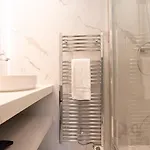 Superb Flat In Champs Elysees 아파트 파리