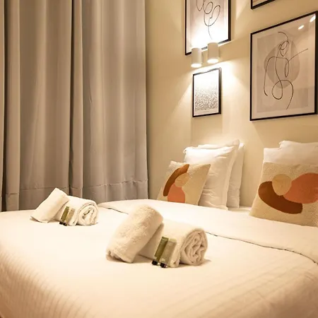 Superb Flat In Champs Elysees * Paris